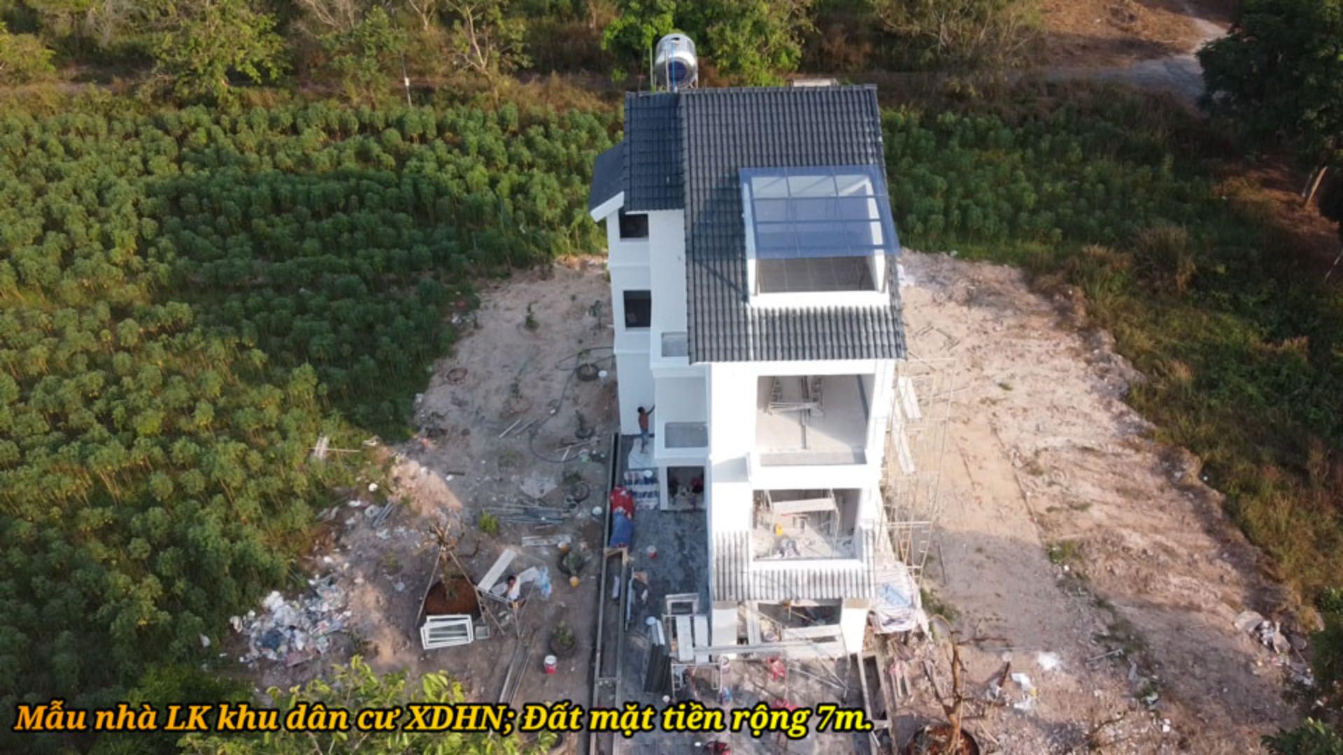 nh thực tế nhà Lk